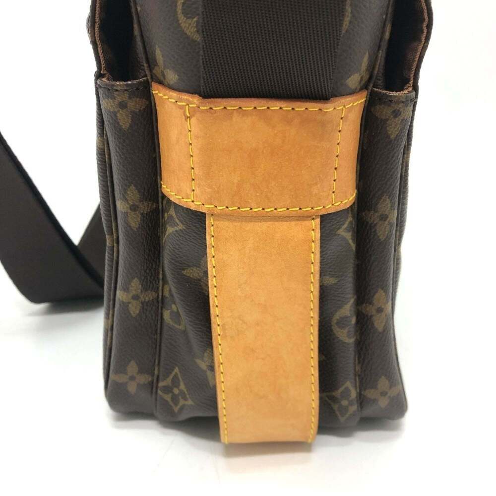 LOUIS VUITTON Authentic Brown Monogram Canvas Messenger Shoulder Bag - Picture 7 of 16